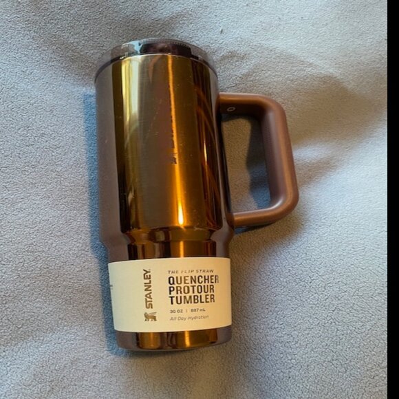 NEW Stanley Water Bottle Flip Star Quencher Tumbler Rose Gold limited edition - Picture 2 of 16